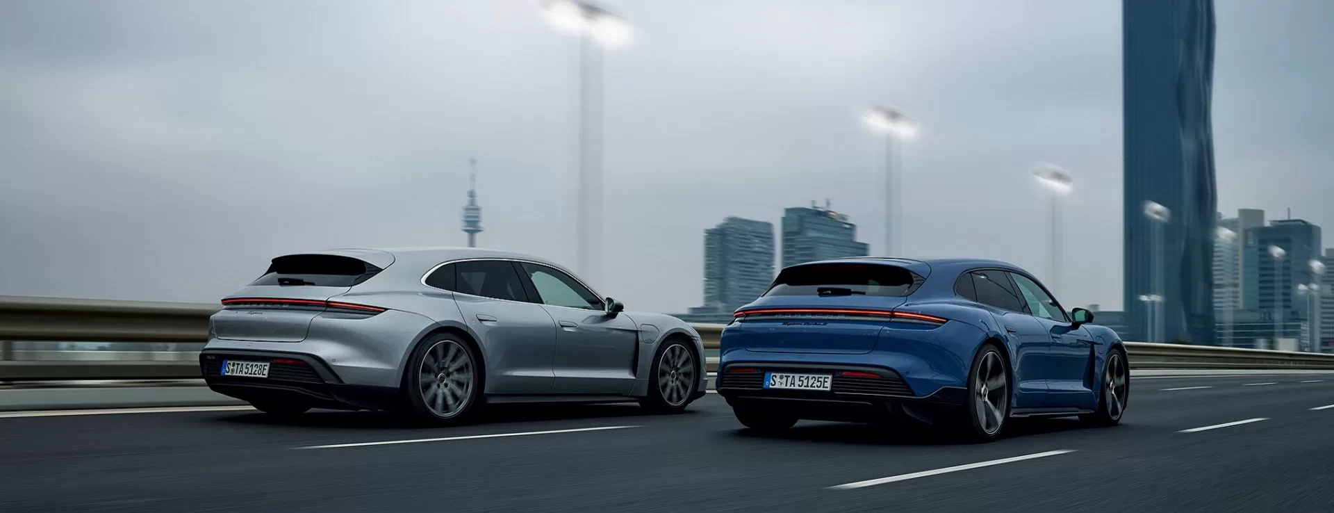 Новый Taycan Sport Turismo: практичный разносторонний автомобиль с высокой динамикой.  
