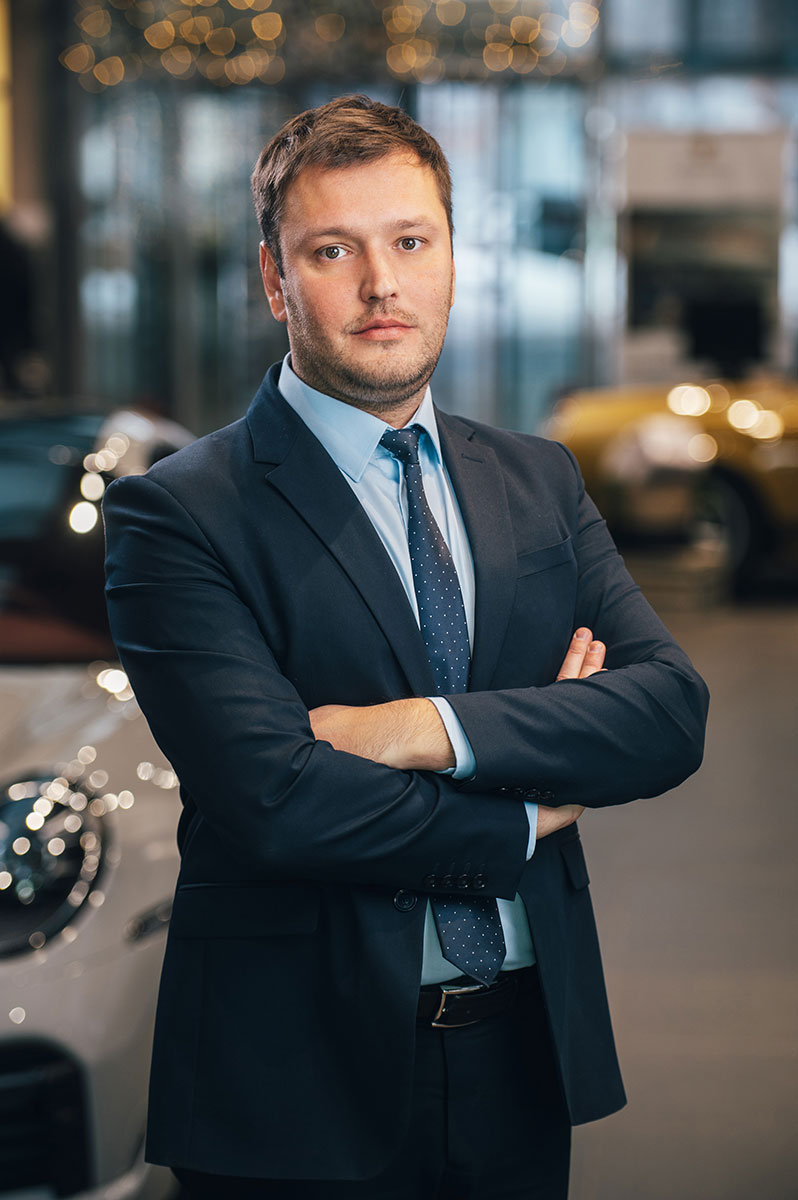 Дмитрий Гусев